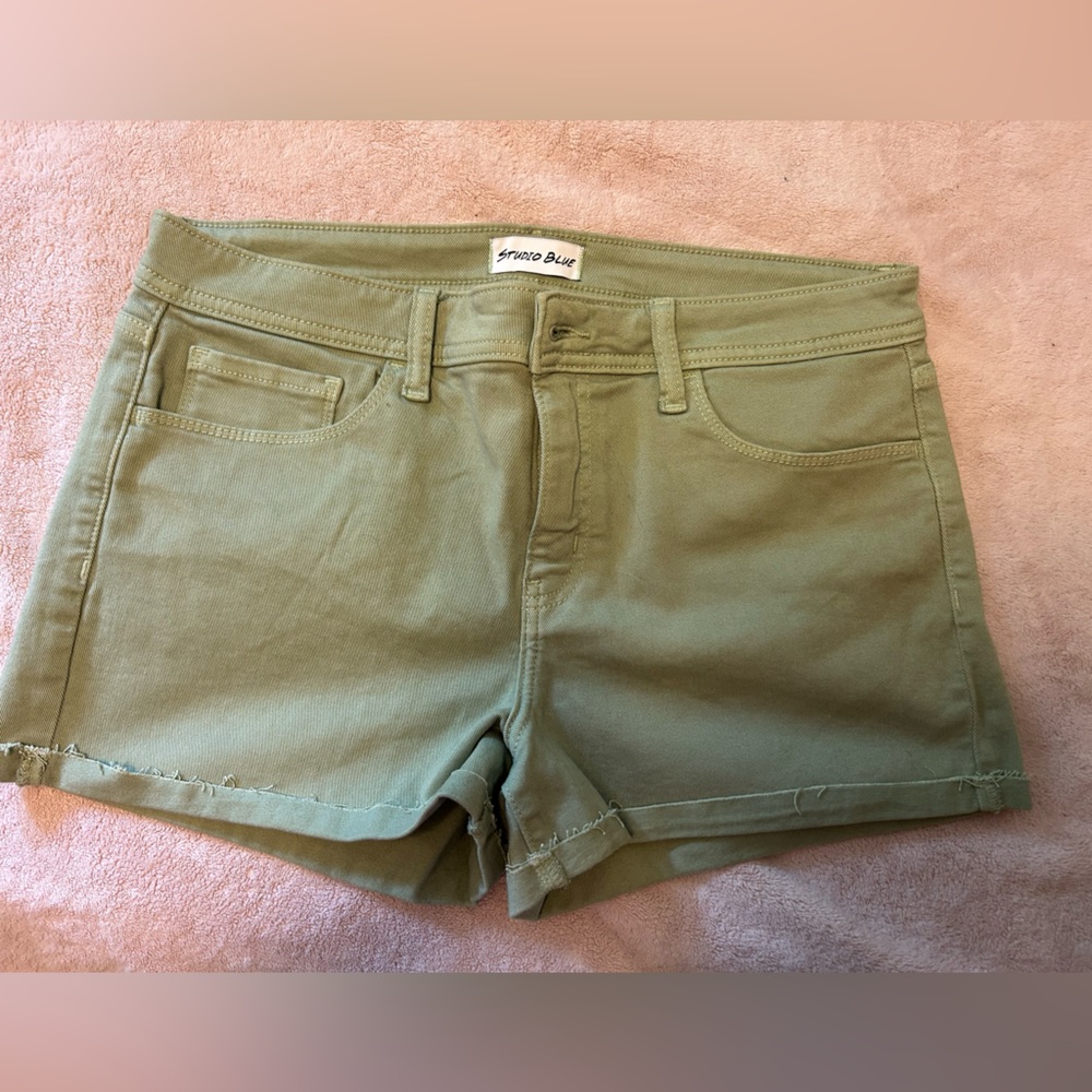Studio Blue Olive Green Women's Shorts
